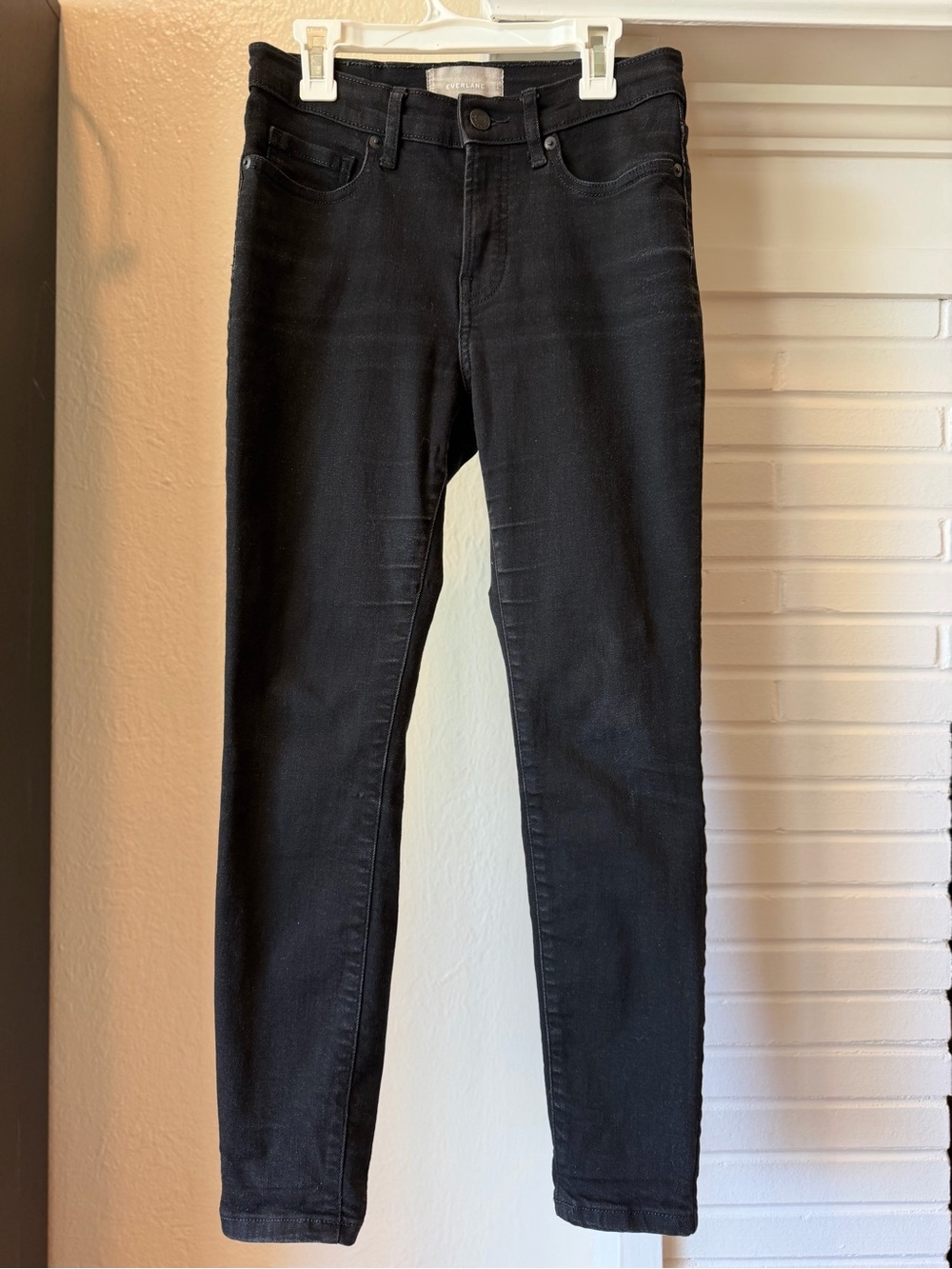Everlane Mid-Rise Black Ankle Skinny Jeans Women’s Size 27